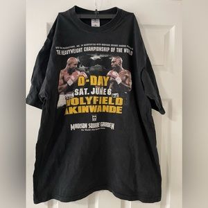 HOLYFIELD VS AKINWANDE D DAY STARTER TSHIRT